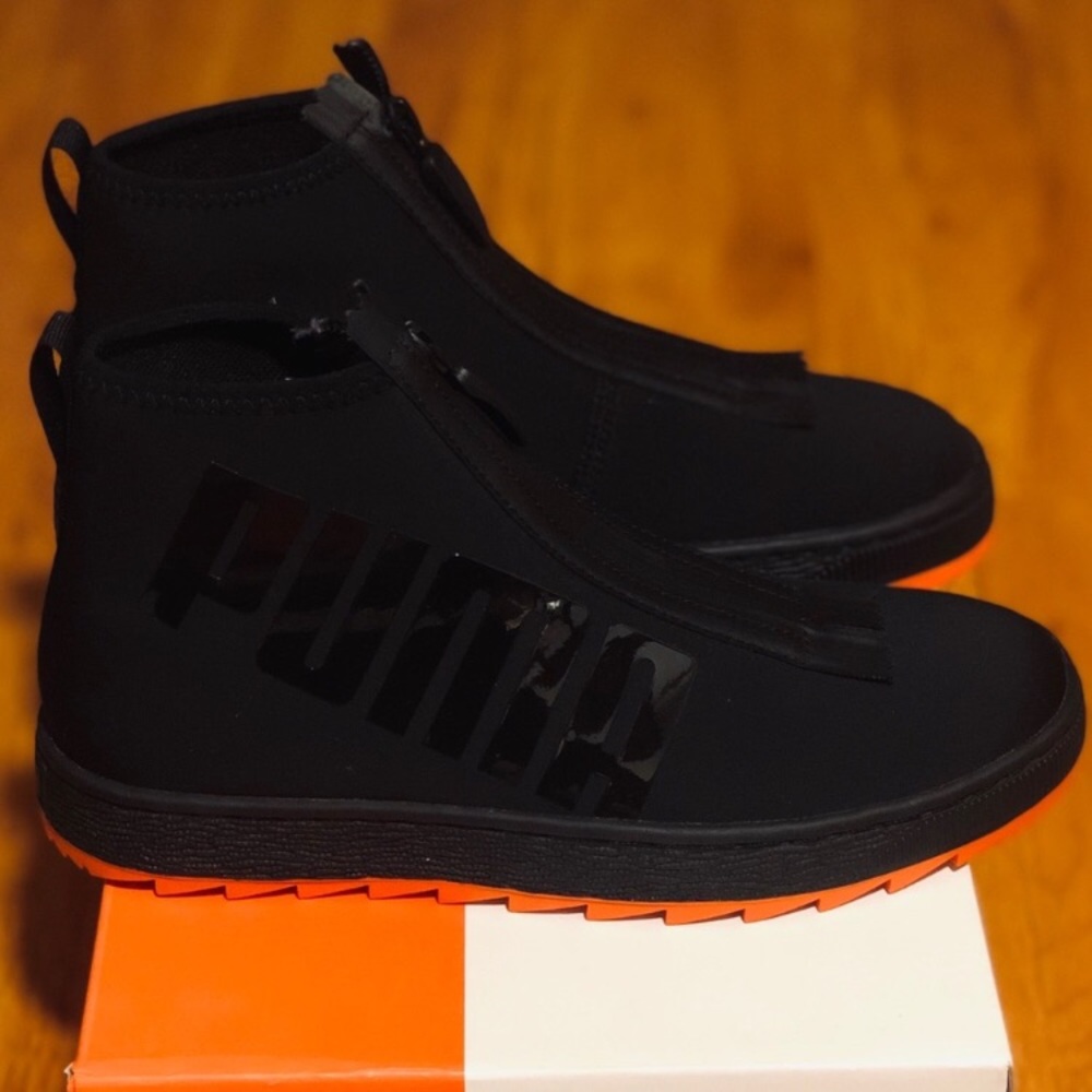 Puma shoes - Picture 4 of 7